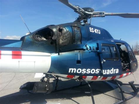 Aterrizaje de emergencia de un helicóptero de Mossos en ...