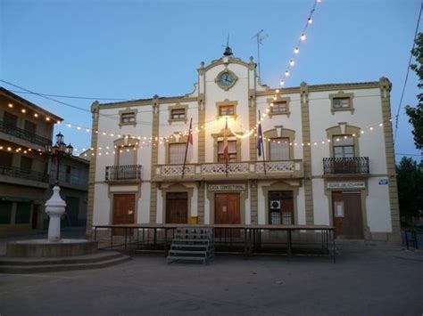 AUDITORIO MPAL. DE FUENTEALBILLA   TEATRO   PLAZA MAYOR 1 ...