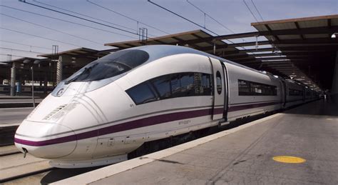 Ave  bird  train   SPAIN | Trains | Pinterest | Spain