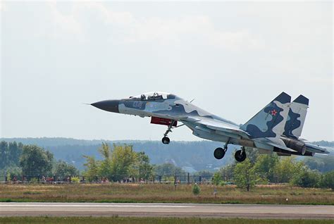 AVIONES DE COMBATE: Sukhoi Su 30 AVION DE COMBATE RUSO