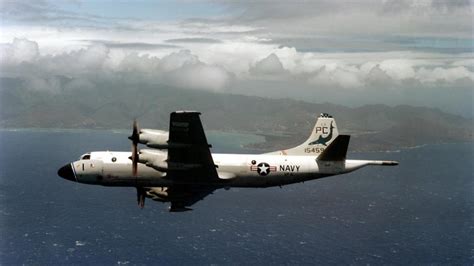 Aviones militares de EEUU y China se encuentran en aguas ...