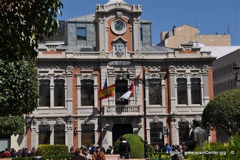 Ayuntamiento antiguo de Albacete actualmente Museo ...