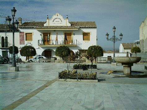 Ayuntamiento de Otura y plaza España   Villa de Otura