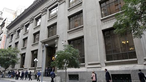 Banco Central de Chile mantiene tasa de interés en 2,5% ...