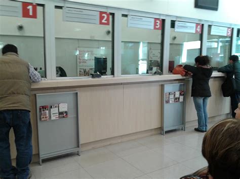 Banco Santander Chile   Mala Atención En Cajas. | Reclamos.cl