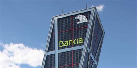 Bankia pone en venta 1.400 viviendas nuevas con más del 50 ...
