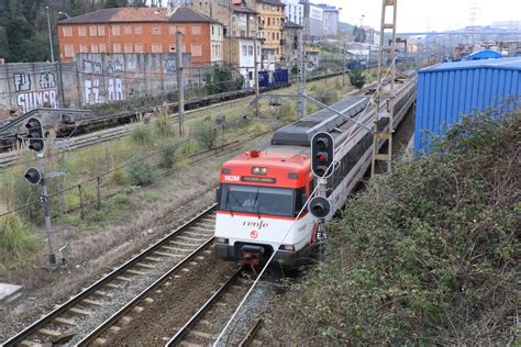 Barakaldo Digital: Renfe y Feve vuelven a poner trenes ...
