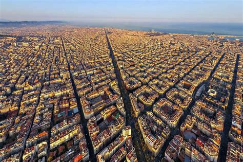 Barcelona city planning faces new pedestrianization projects