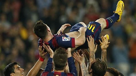 Barcelona: ¡Messi fue manteado en mitad del partido ...