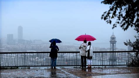Barcelona pone fin a más de 90 días sin lluvia