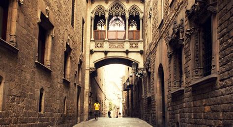 Barrio Gótico de Barcelona: cómo llegar y qué visitar