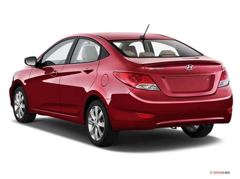 Based on Looks: 2012 Kia Rio or 2012 Hyundai Accent?