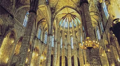 Basílica de Santa María del Mar: monumentos en Barcelona ...