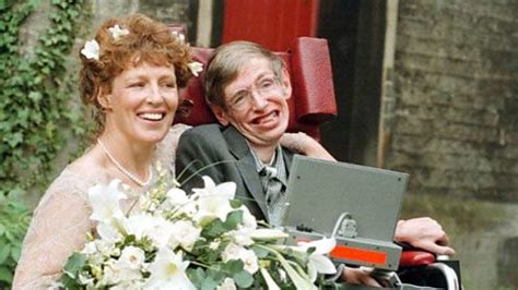 BBC   iWonder   A brief history of Stephen Hawking