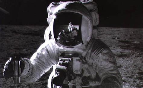 BBC   Solar System   Apollo programme  pictures, video ...