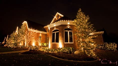 Beautiful Christmas Lights On Houses | Lamps Ideas