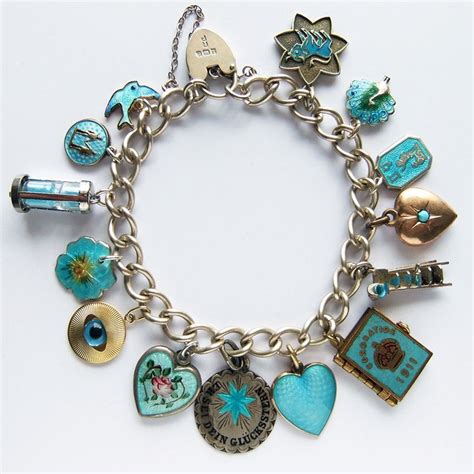Best 25+ Charm bracelets ideas on Pinterest | Braclets diy ...