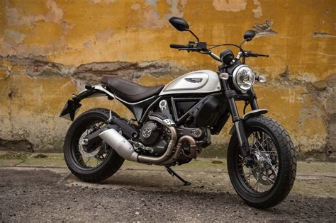 Best 25+ Ducati scrambler ideas on Pinterest | Motorcycle ...