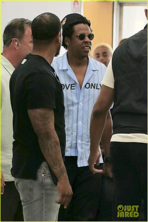 Beyonce & Jay Z Arrive in Barcelona for  On the Run II ...
