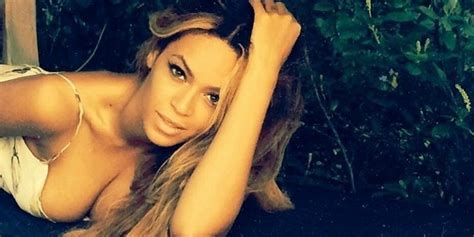 Beyonce s Surfboard Instagram Is What You ve Been Waiting ...