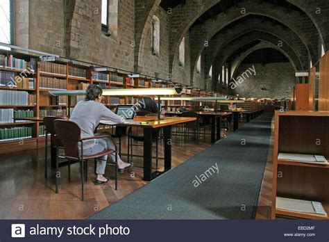 Biblioteca De Catalunya Imágenes De Stock & Biblioteca De ...