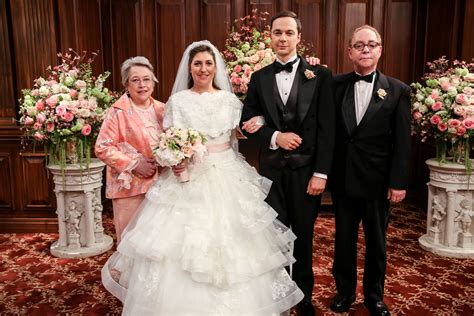 Big Bang Theory wedding photos: See Jim Parsons, Mayim ...