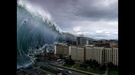 Biggest tsunami in the world Japan tsunami 2011 raw ...