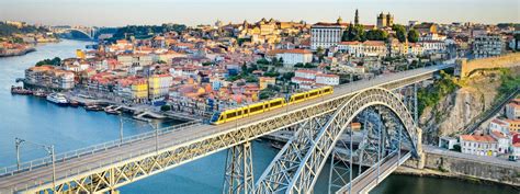Billetes baratos de tren a Oporto | GoEuro