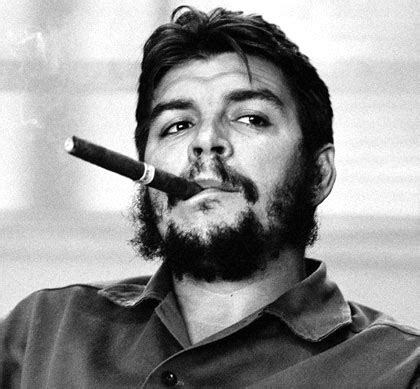 Biografia de Che Guevara [Ernesto Guevara]