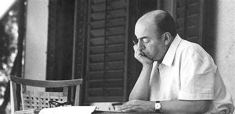 Biografía   Fundación Pablo Neruda