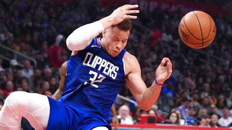 Blake Griffin of LA Clippers out with concussion