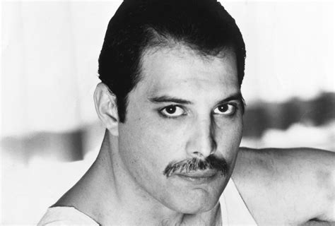 BLITZ – A louca vida de Freddie Mercury