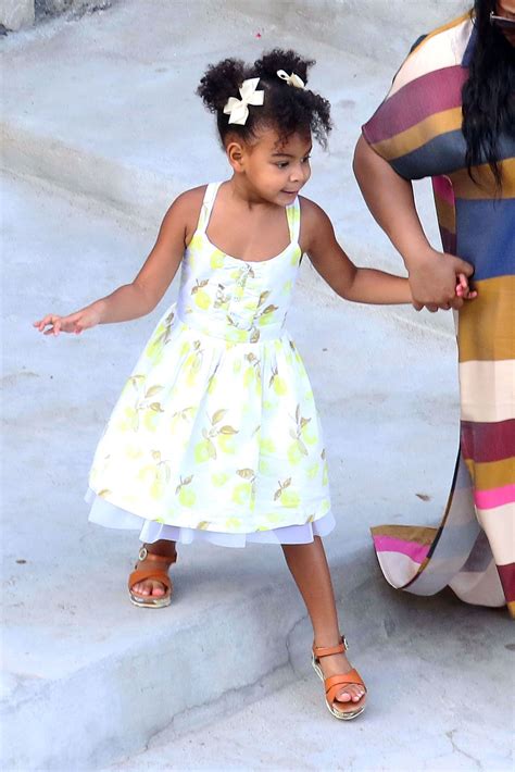 Blue Ivy Carter Is Having Her Own Private Fashion Show ...