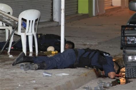 Borderland Beat: Three Cops Killed in Navolato