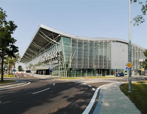 Bratislava Airport   Wikipedia