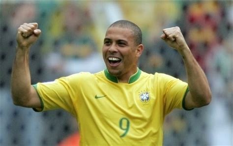 Brazilian football legend Ronaldo set to retire | footie.co.za