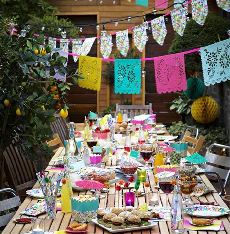 Brightly Coloured Mexican Fiesta Wedding Theme Ideas ...