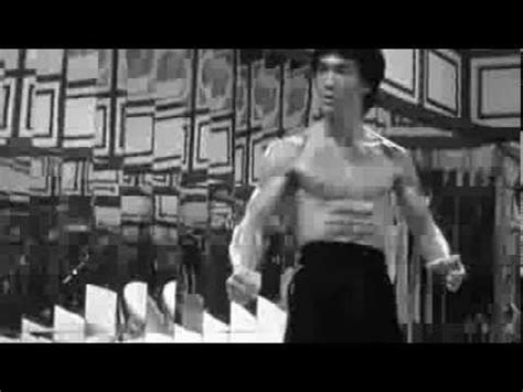 Bruce Lee mejores peleas   YouTube