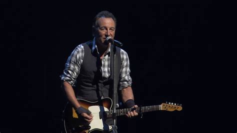 Bruce Springsteen in Adelaide   January 30, 2017   YouTube