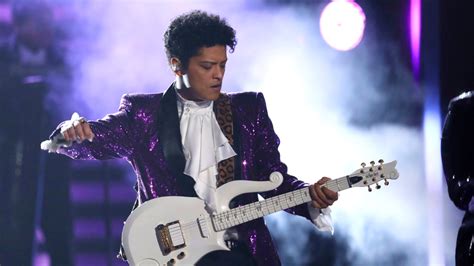 Bruno Mars Channels Prince in Rousing Grammys Tribute ...