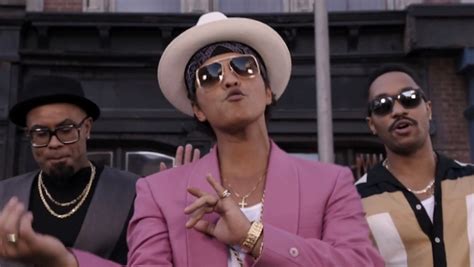 Bruno Mars encabeza la lista de éxitos Billboard americana ...