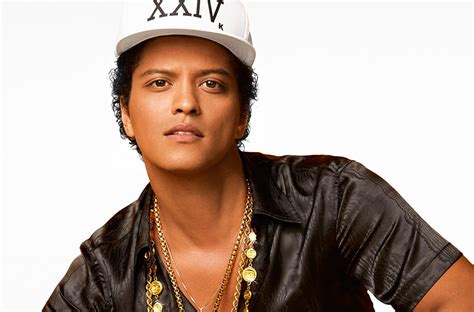 Bruno Mars lança “Versace on the Floor”, mais uma música ...