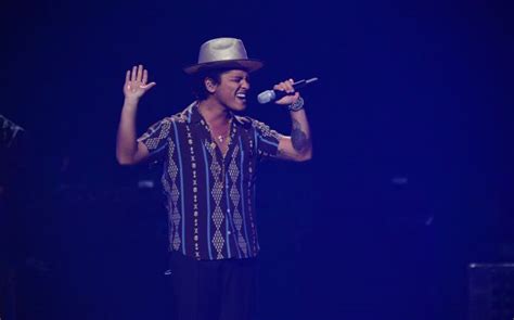Bruno Mars lanza su nueva canción 24K Magic | Música ...