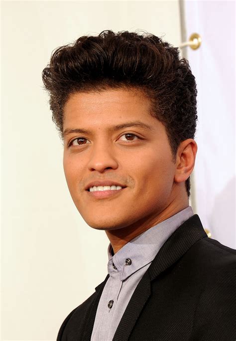 Bruno Mars Photos Photos   2011 American Music Awards ...