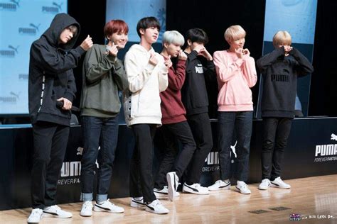 BTS IN  PUMA  FANSIGN 171019 | ARMY s Amino