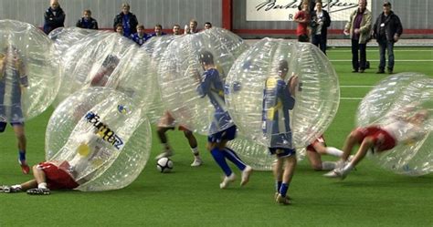 Bubble Football, un nuovo modo di giocare a calcio   L ...