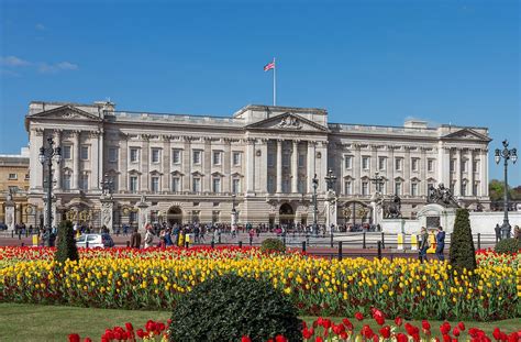 Buckingham Palace   Wikipedia