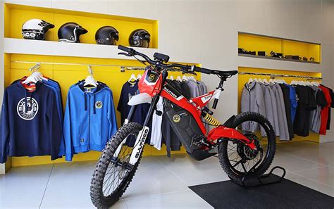 Bultaco abre su primera tienda en Barcelona   Movilidad ...