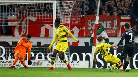 Bundesliga: El Dortmund, sin Aubameyang,  regala  la ...