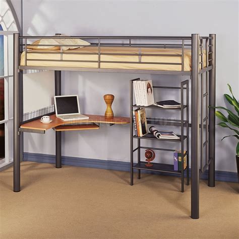 Bunk Bed with Desk underneath for Your Kids’ Compact Room